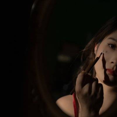 情绪模特