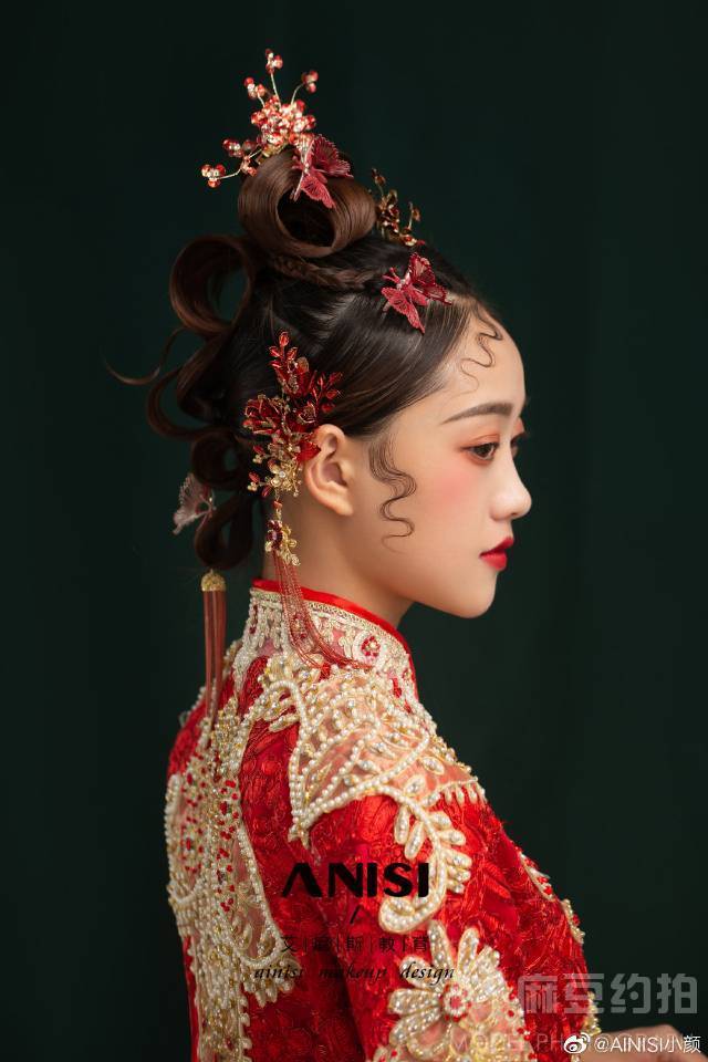 妆容模特