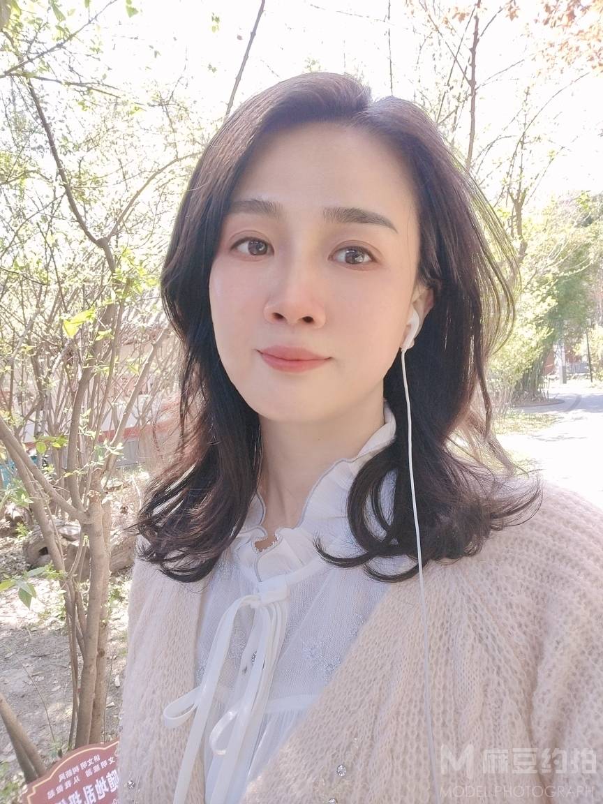纪实模特