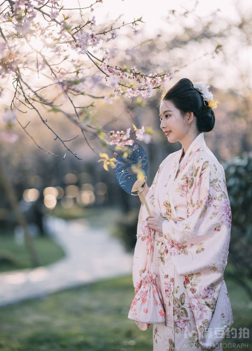 和服模特