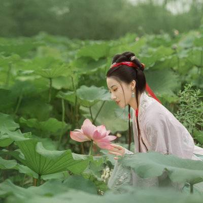 汉服模特