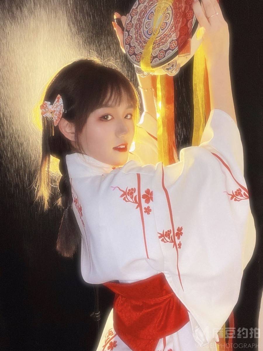 和服模特