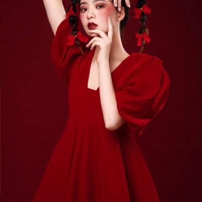 黑白模特