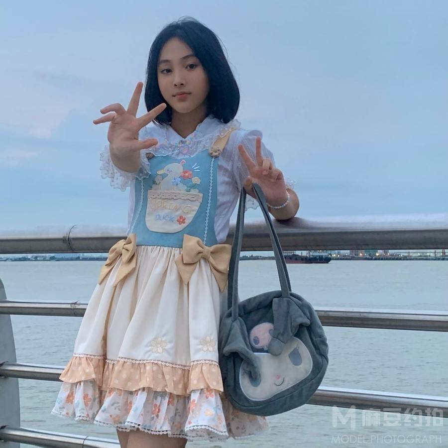 少女模特
