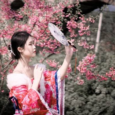 和服模特