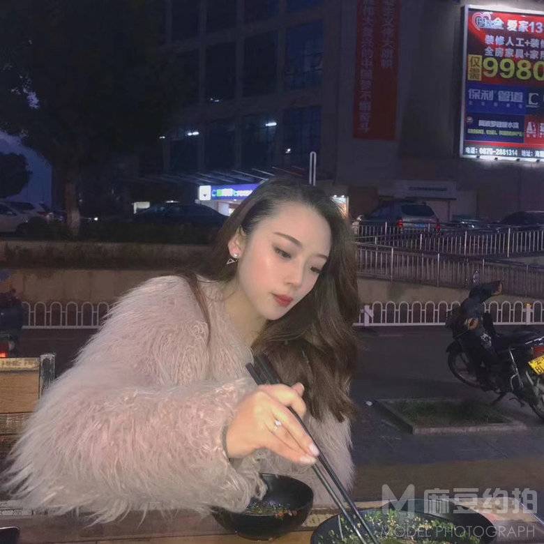 时尚模特