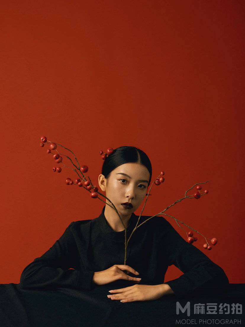 情绪模特