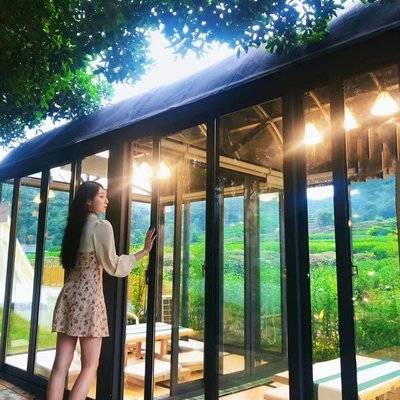 宝丽来模特
