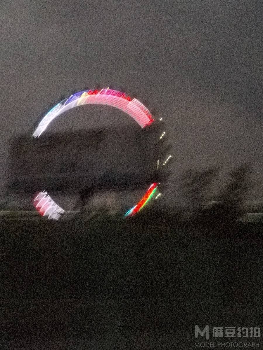 夜景模特