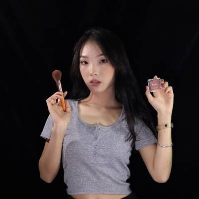 妆容模特