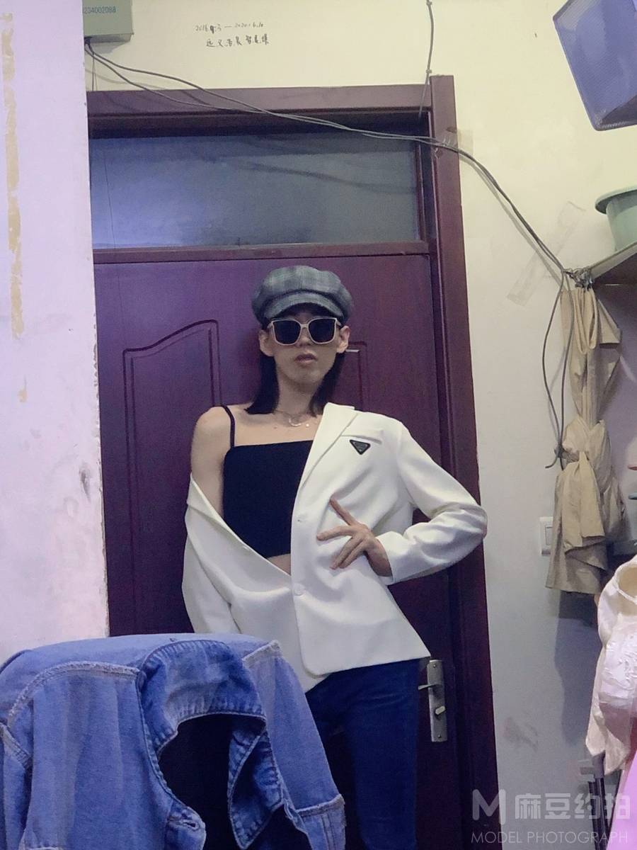 胶片模特