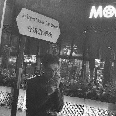 黑白模特