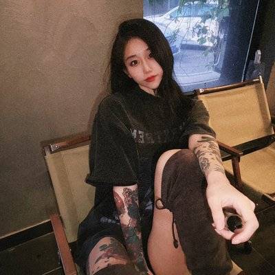 暗黑模特