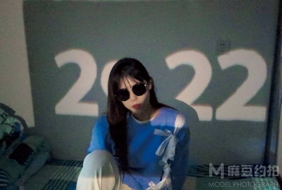 胶片模特