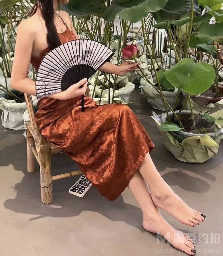 清新模特