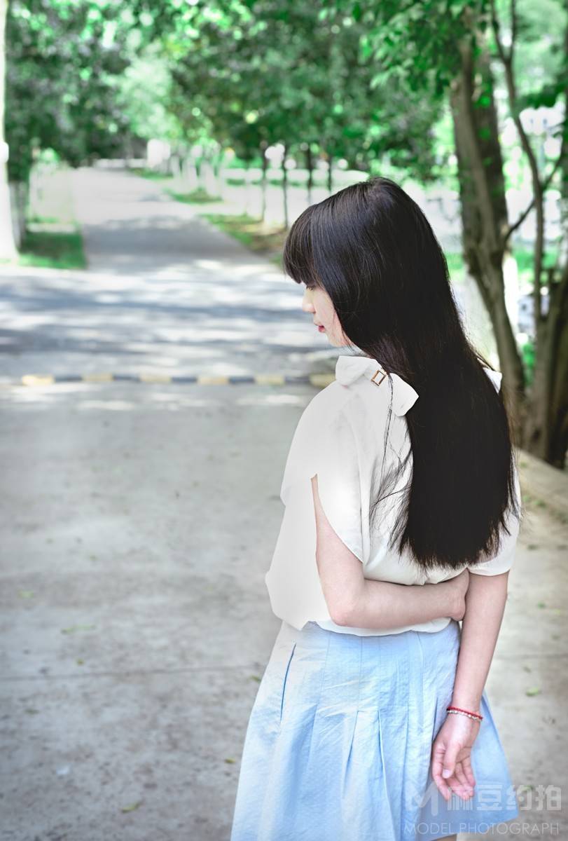 校园模特