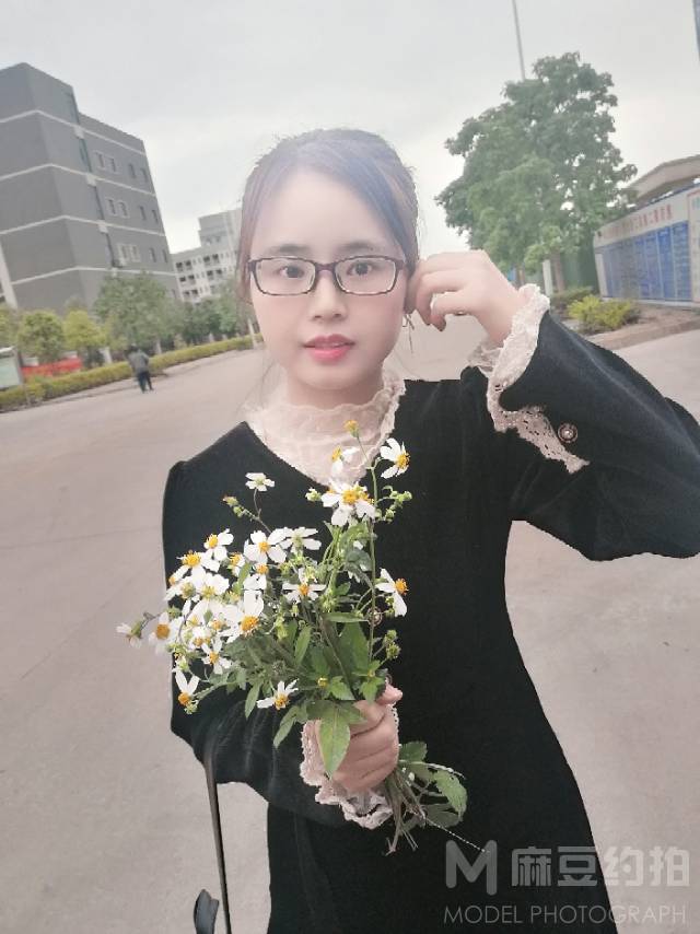 校园模特