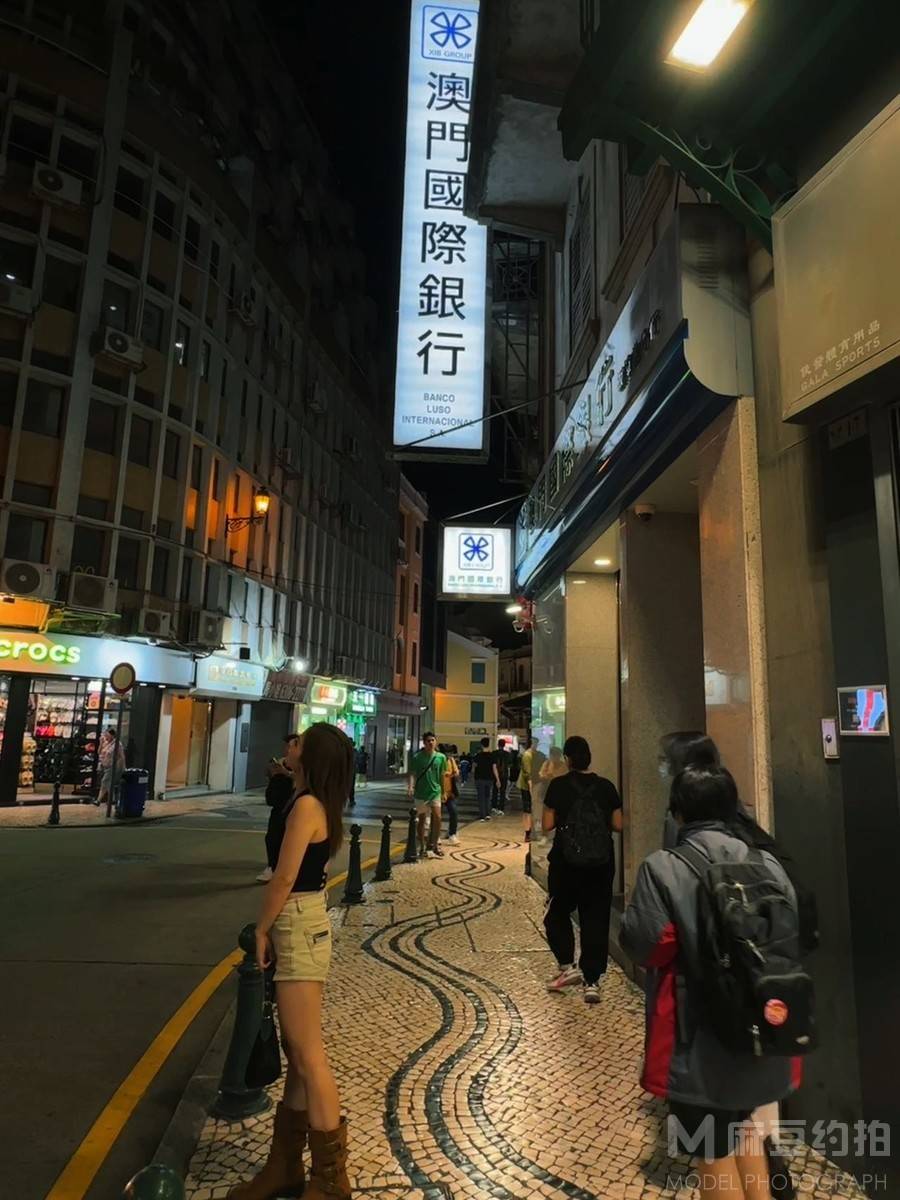 暗黑模特