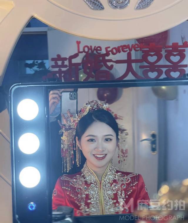 妆容模特