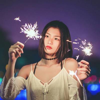 夜景模特