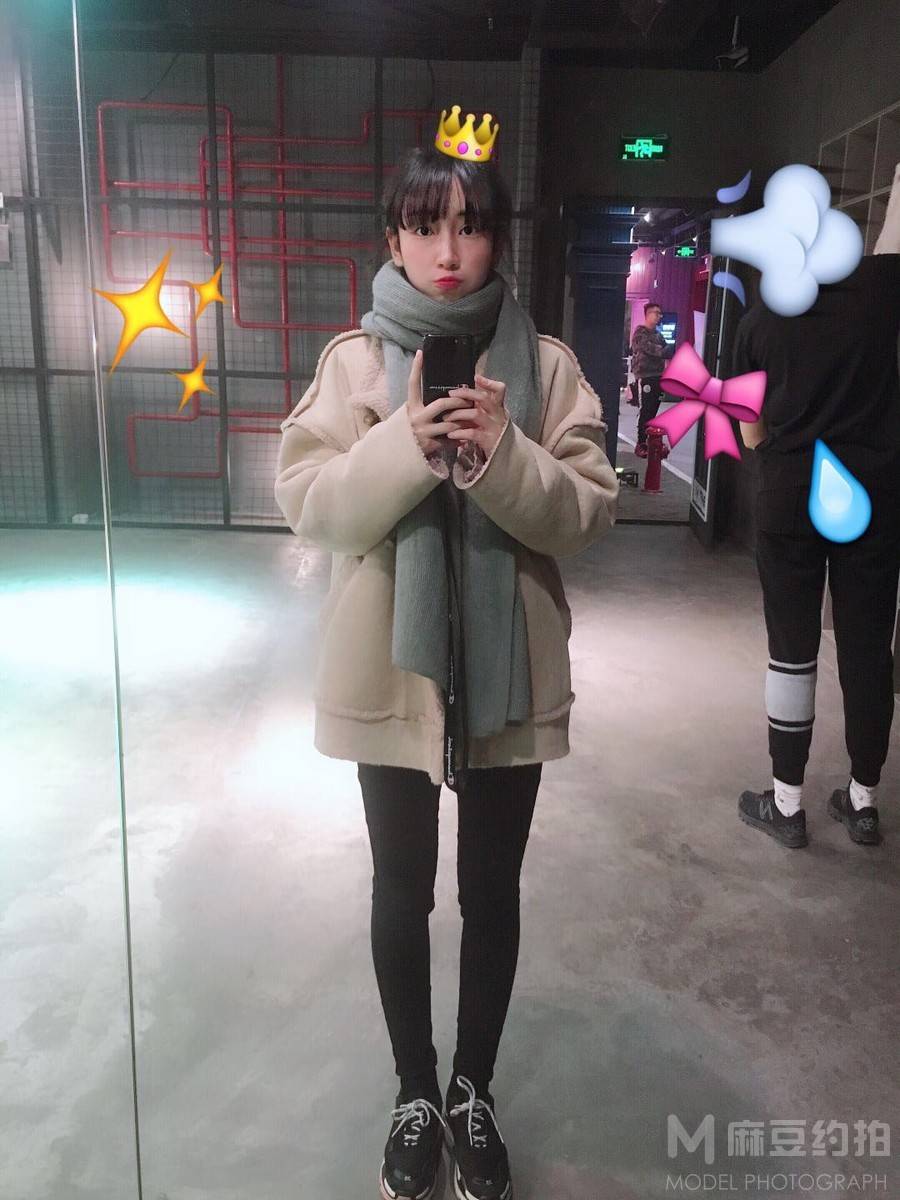 校园模特
