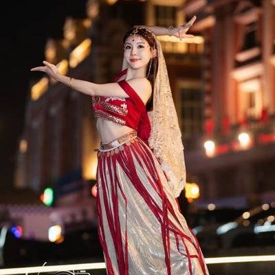 夜景模特