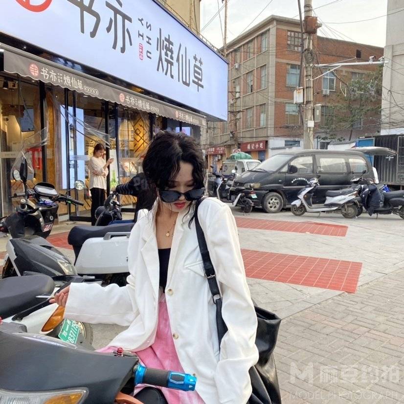 暗黑模特