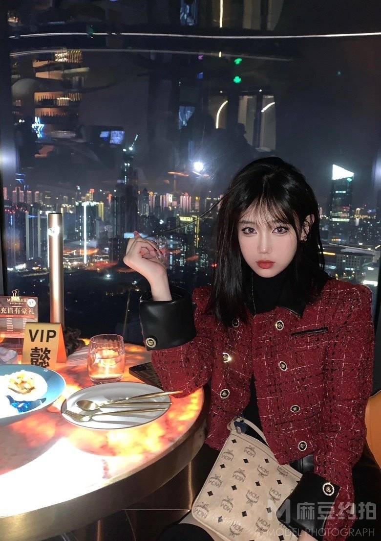 清新模特