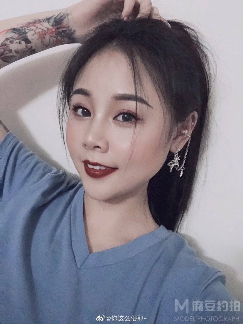 妆容模特