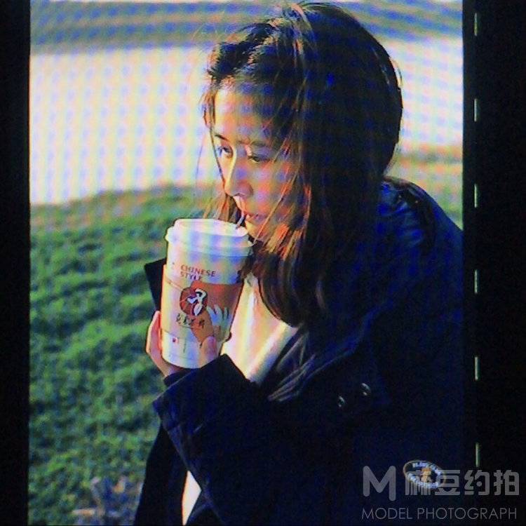 胶片模特