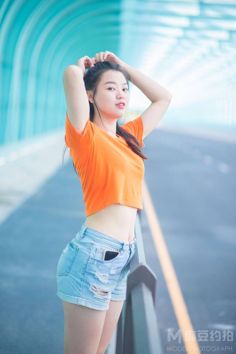 清新模特