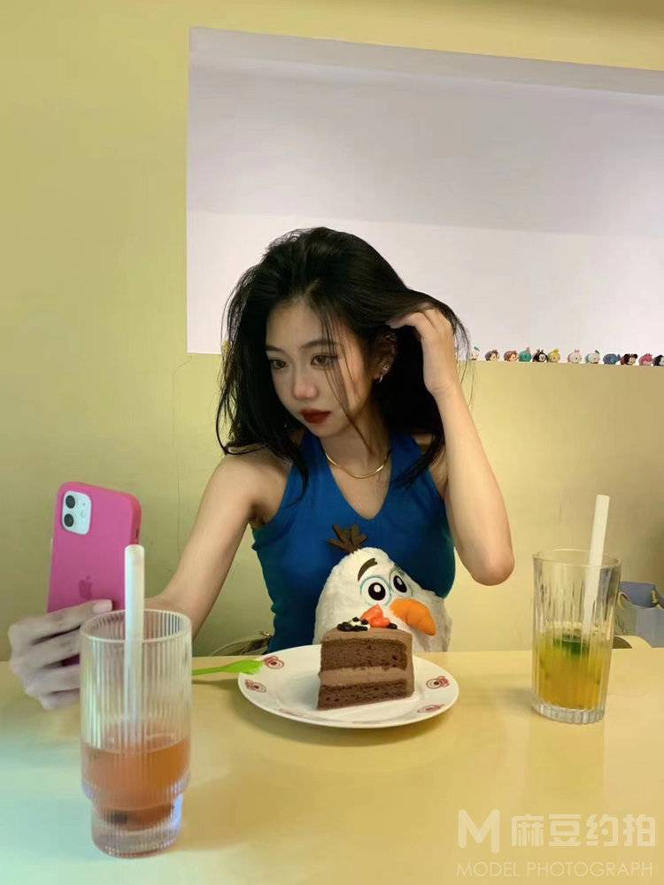 妆容模特
