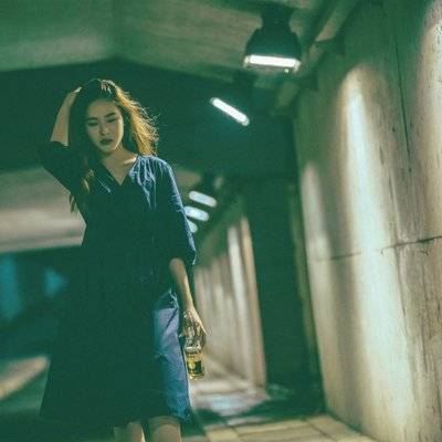 情绪模特