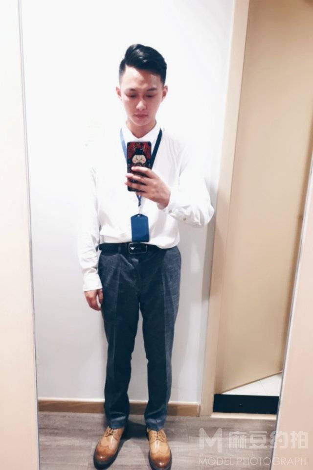 商务模特