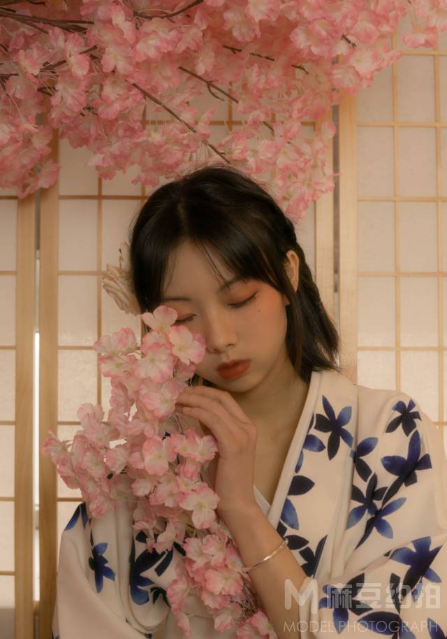 和服模特