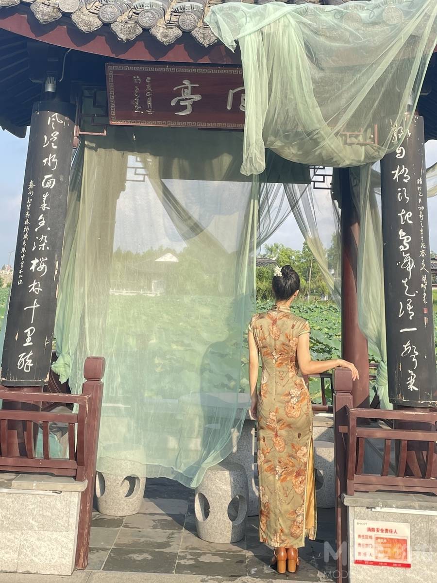 民国模特