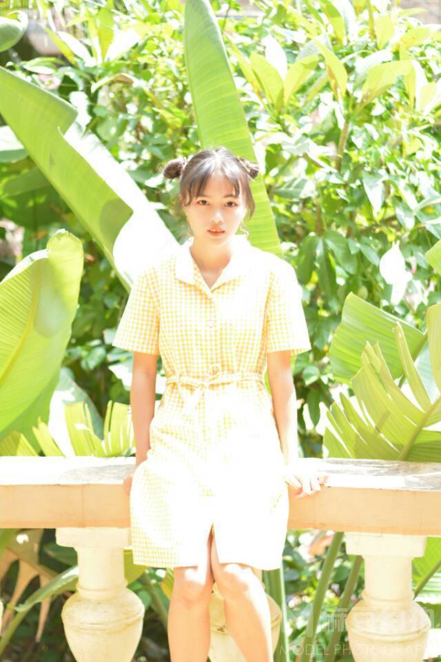 校园模特