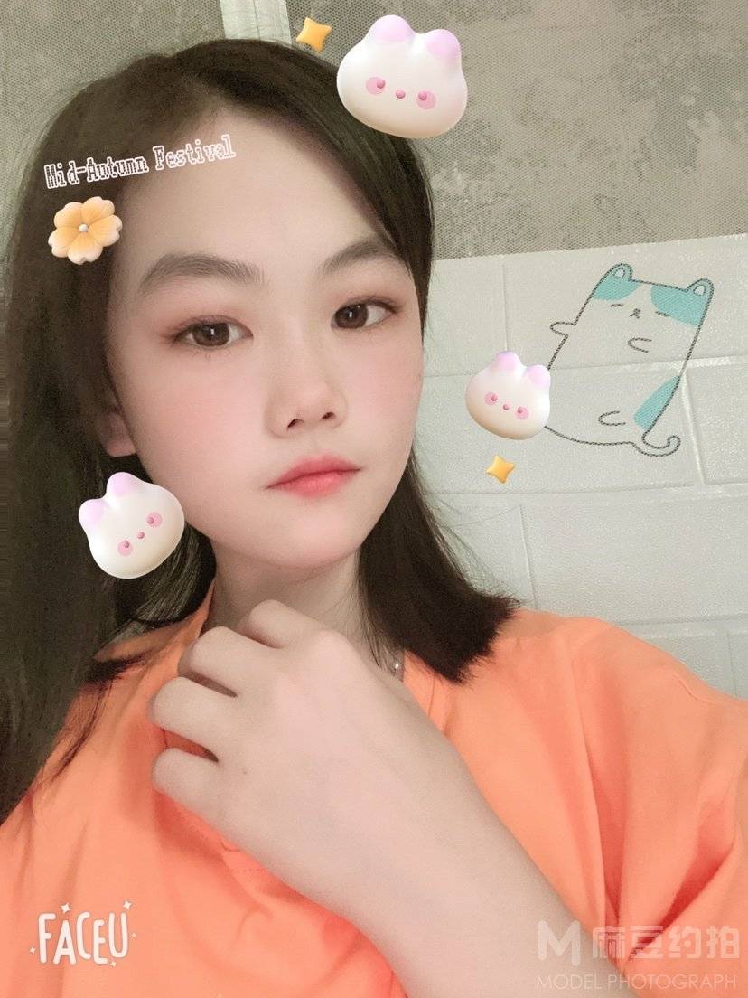 少女模特