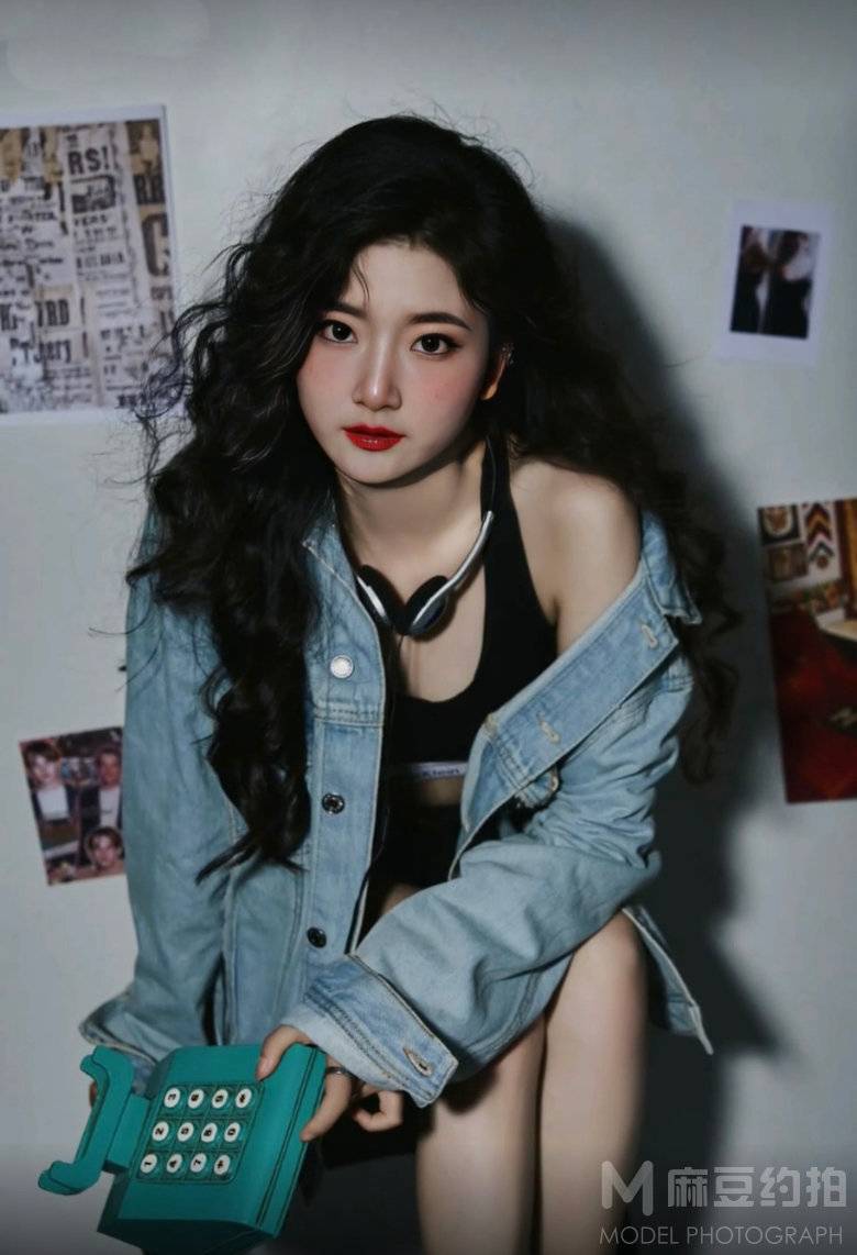 情绪模特