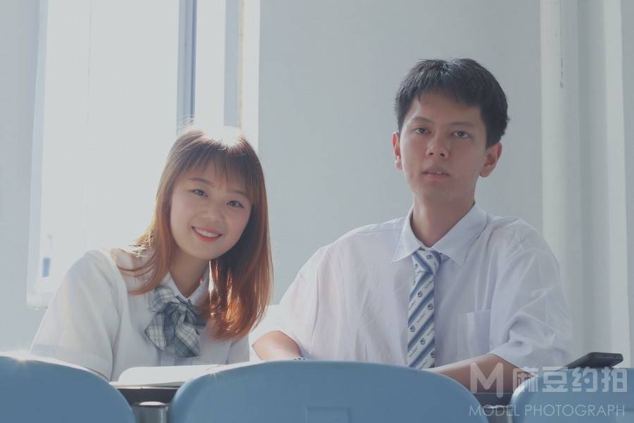 情侣模特