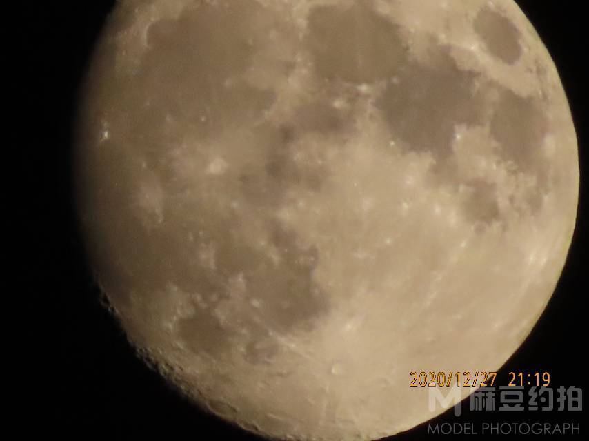 纪实模特
