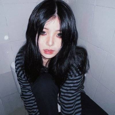 黑白模特