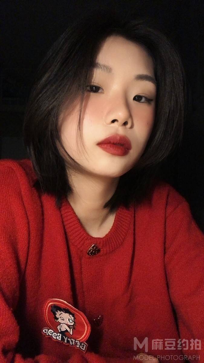 胶片模特