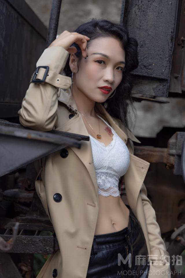 清新模特