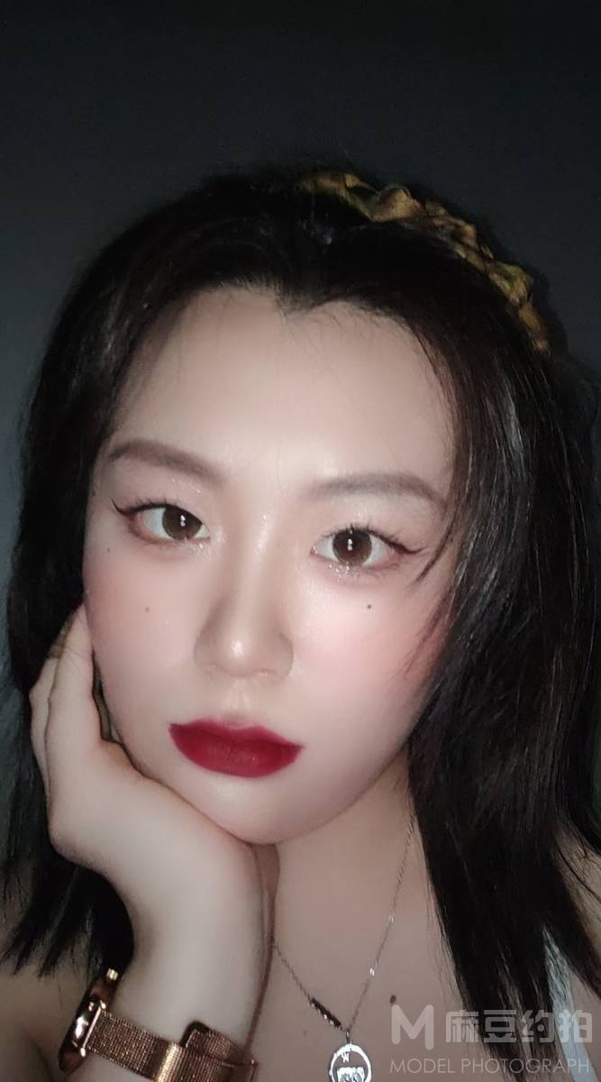 暗黑模特