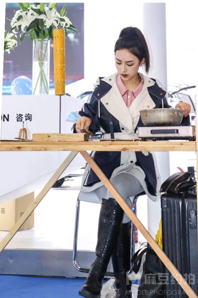 妆容模特