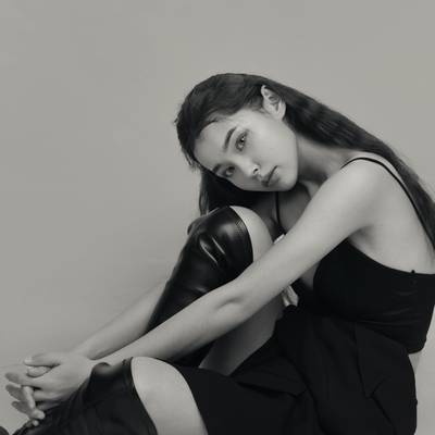 黑白模特