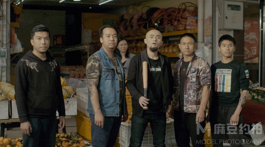 黑白模特