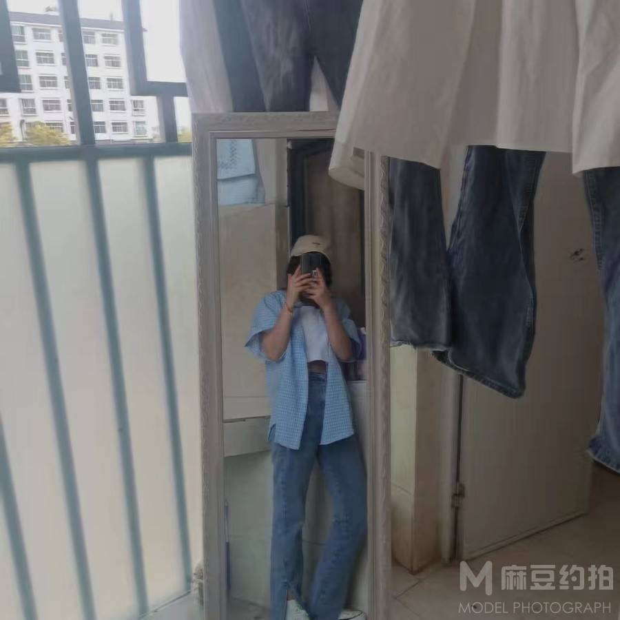 胶片模特