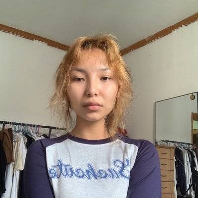 黑白模特